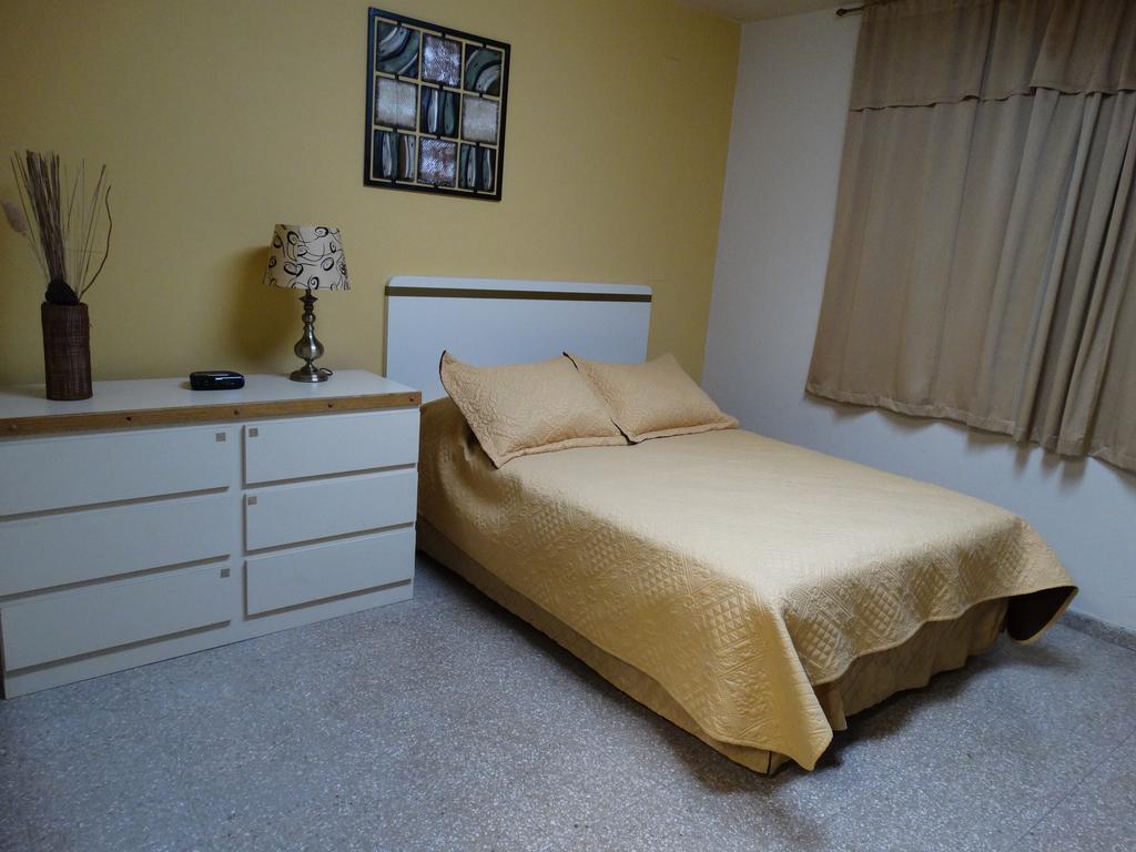 Hostal Universitario Сан-Херман Экстерьер фото